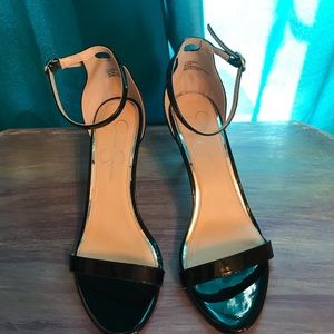 Jessica Simpson black 3” heels